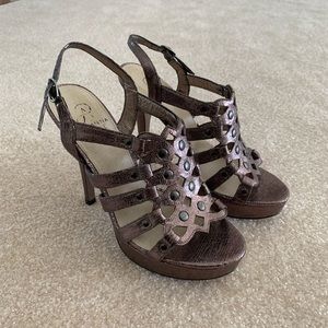 NWOT Adrianna Papell Heels